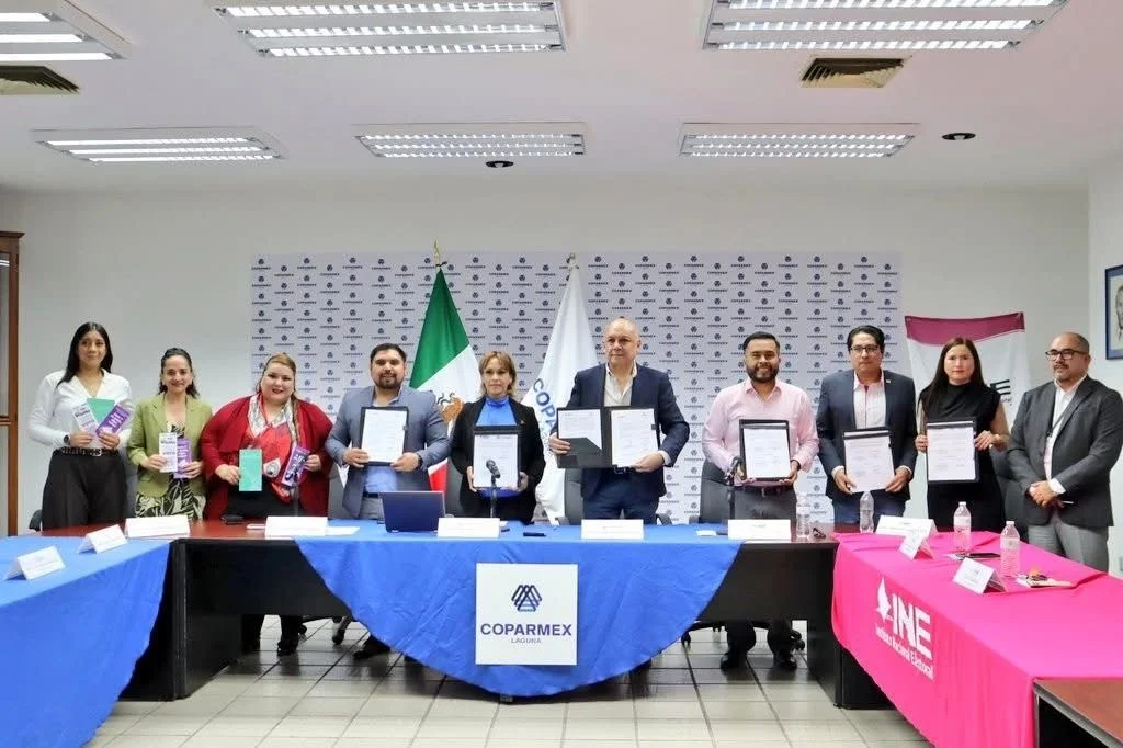 IEC, INE Coahuila y COPARMEX Laguna firman convenio para fortalecer educación cívica y voto informado