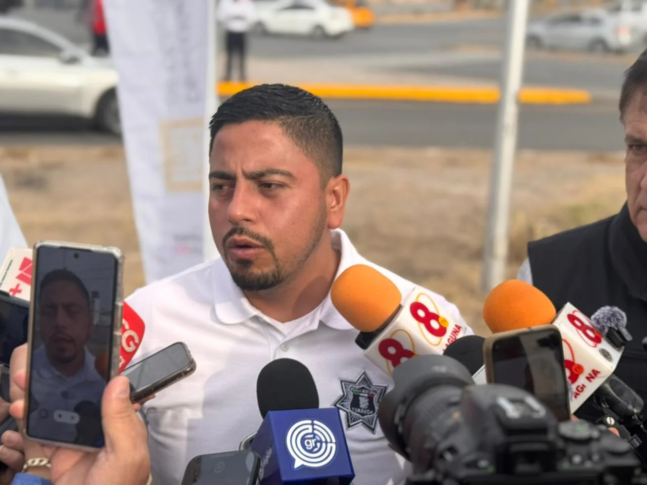 Refuerzan vigilancia y operativos en escuelas ante falsas alarmas de tiroteos