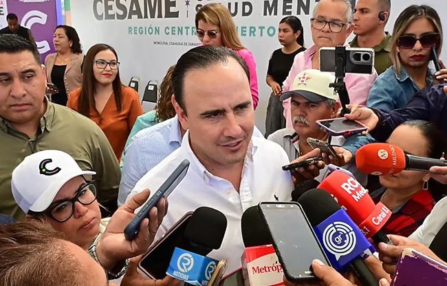 Al manifestar que la modernización del tramo de Saltillo a Derramadero de la carretera a Zacatecas lleva avances significativos, el gobernador Manolo Jiménez Salinas dijo que la conclusión y entrega están previstos para noviembre de este año