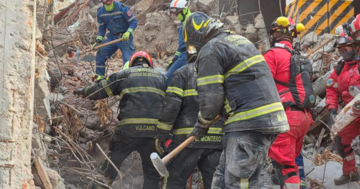 Autoridades de la CDMX concluyen labores de búsqueda y rescate de personas que permanecían atrapadas bajo los escombros