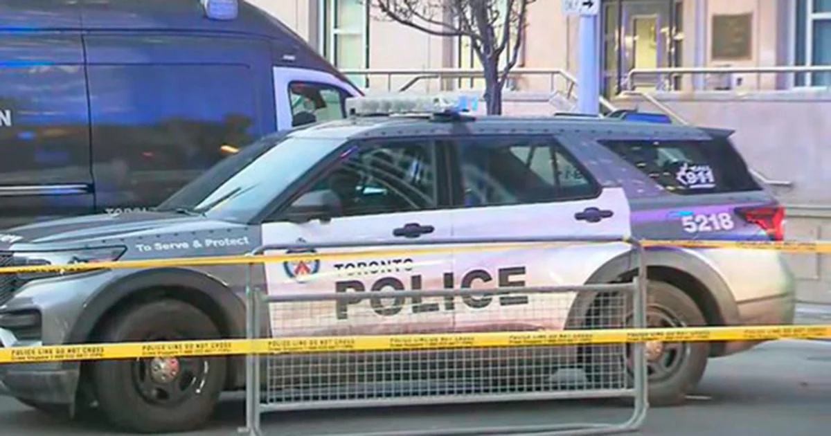 La Policía de Toronto reportó disparos contra el consulado de Estados Unidos; no hubo heridos y se reforzó la seguridad mientras continúa la investigación