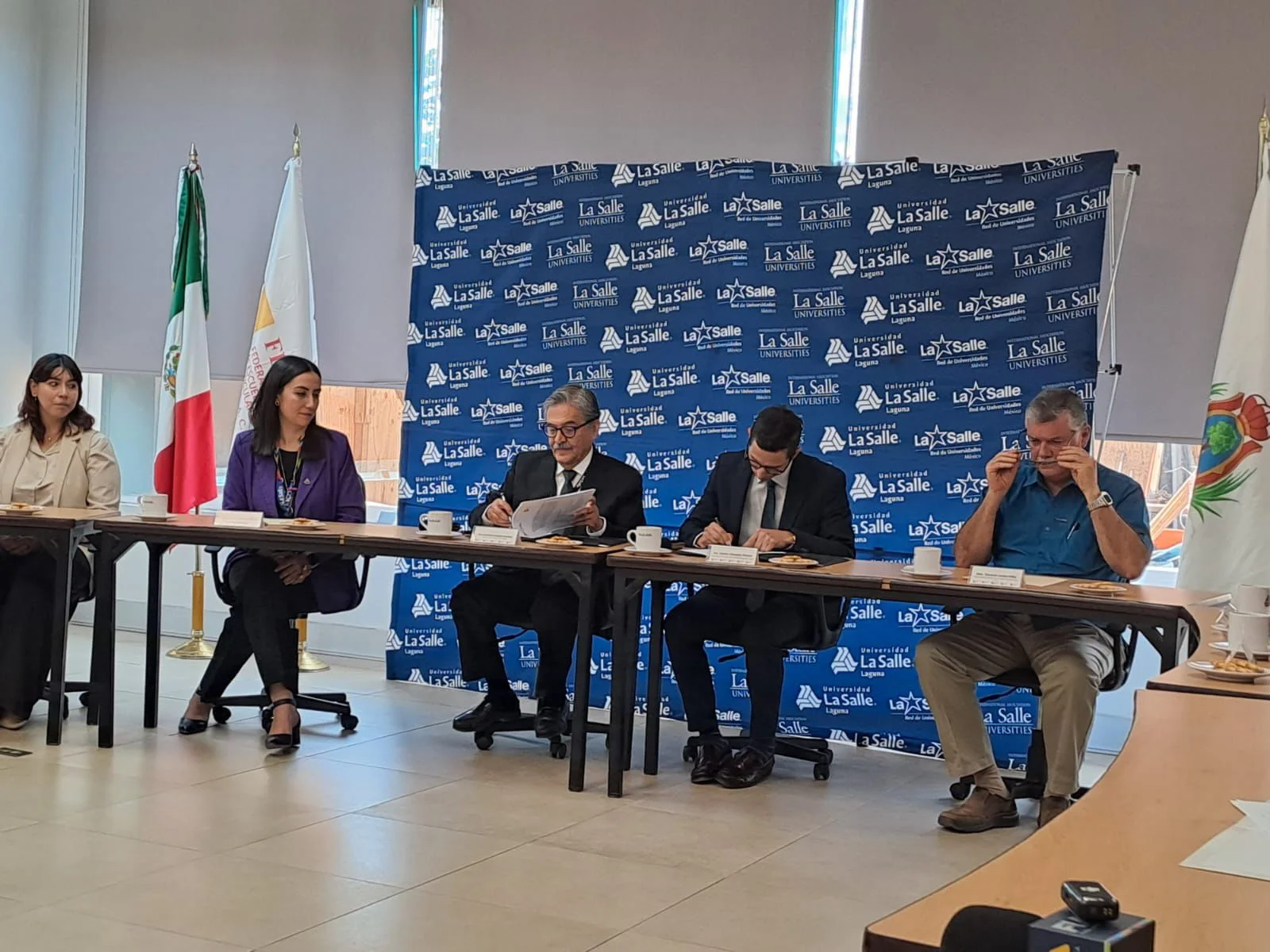 Alianza educativa fortalece formación docente en La Laguna con programas de capacitación y posgrados para instituciones federadas.