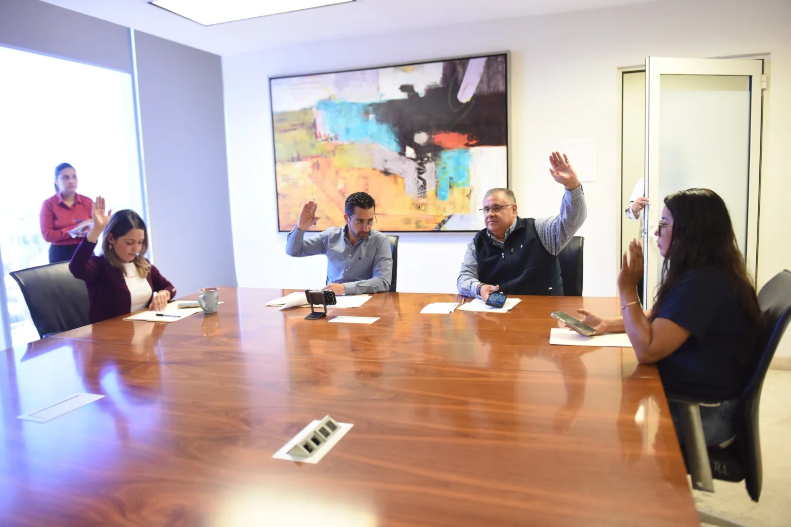 Comisión de Hacienda de Torreón aprueba incentivos fiscales para empresa extranjera, que invertirá 17 mdd y generará 480 empleos en el municipio.
