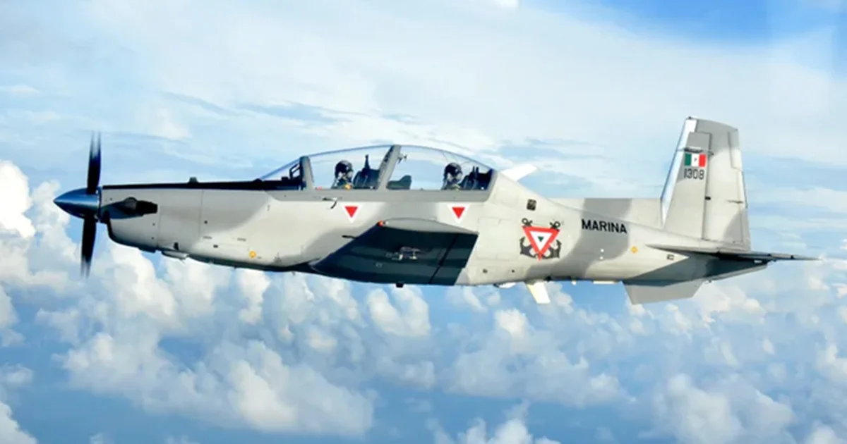 Secretario de Marina conmemora el 100 aniversario de la Aviación Naval