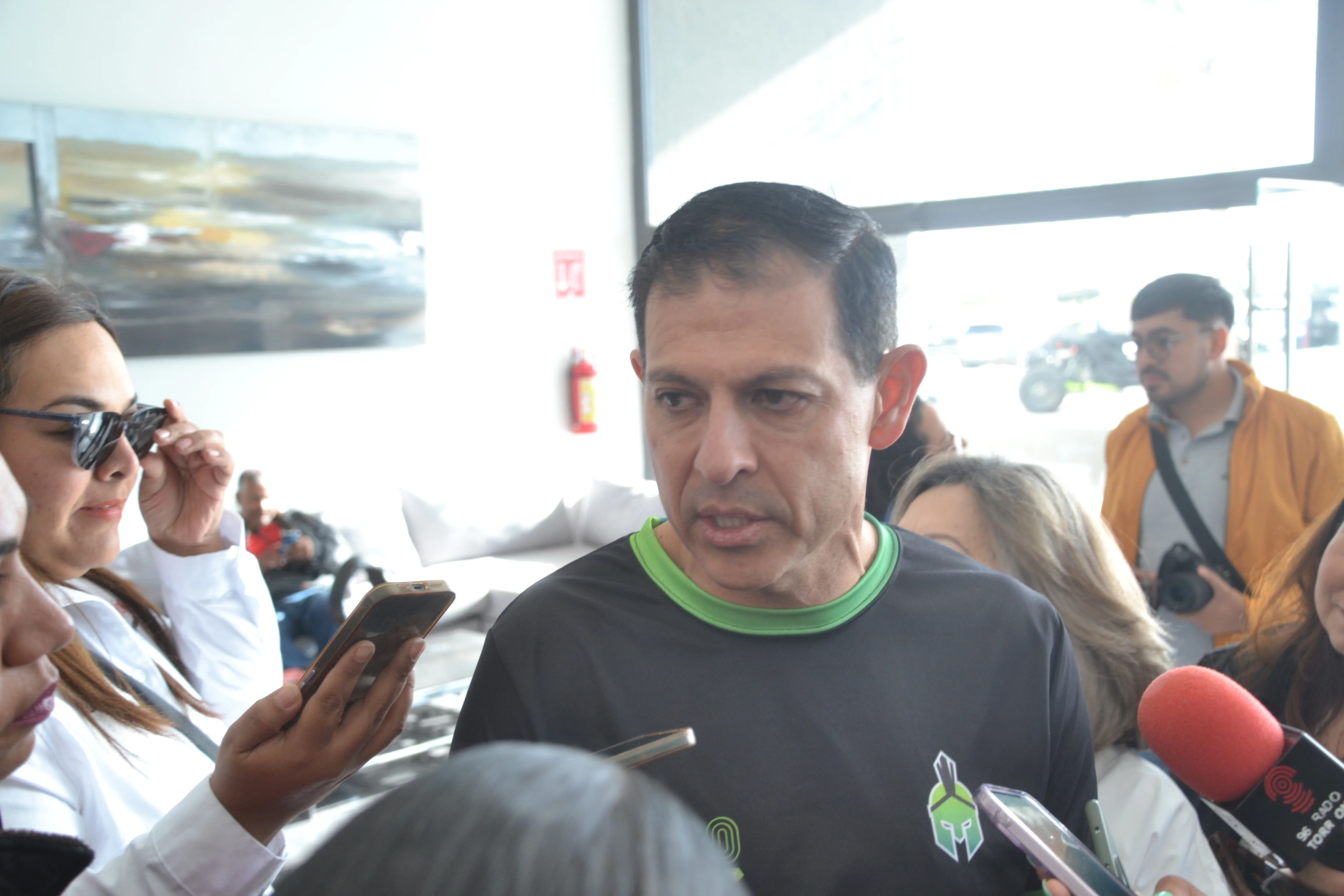 UAdeC piloteará nuevo bachillerato con pase directo a licenciatura para estudiantes destacados. Modelo fortalece vinculación educativa.