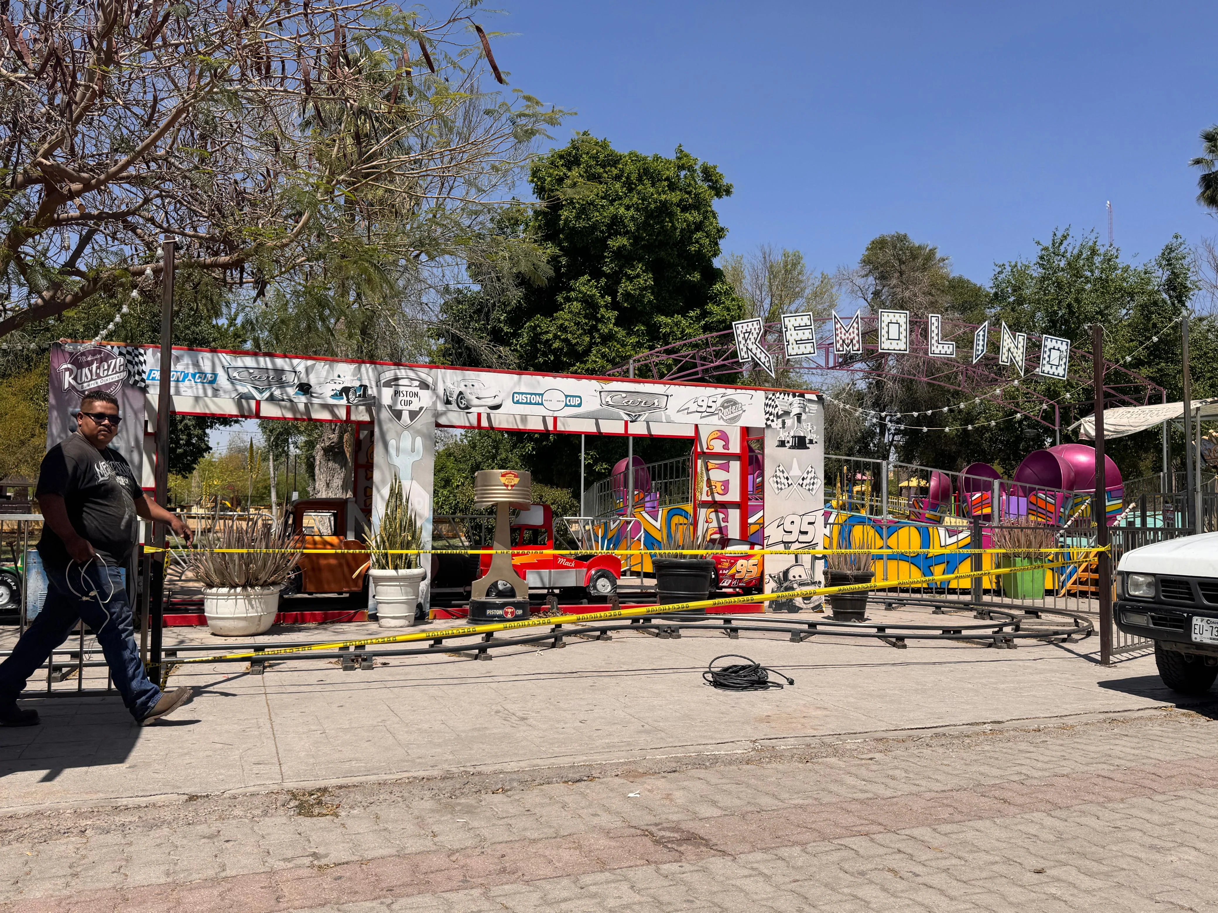 Tras incidente en atracción, autoridades revisan integralmente juegos mecánicos de la Alameda Zaragoza para garantizar seguridad de los usuarios.