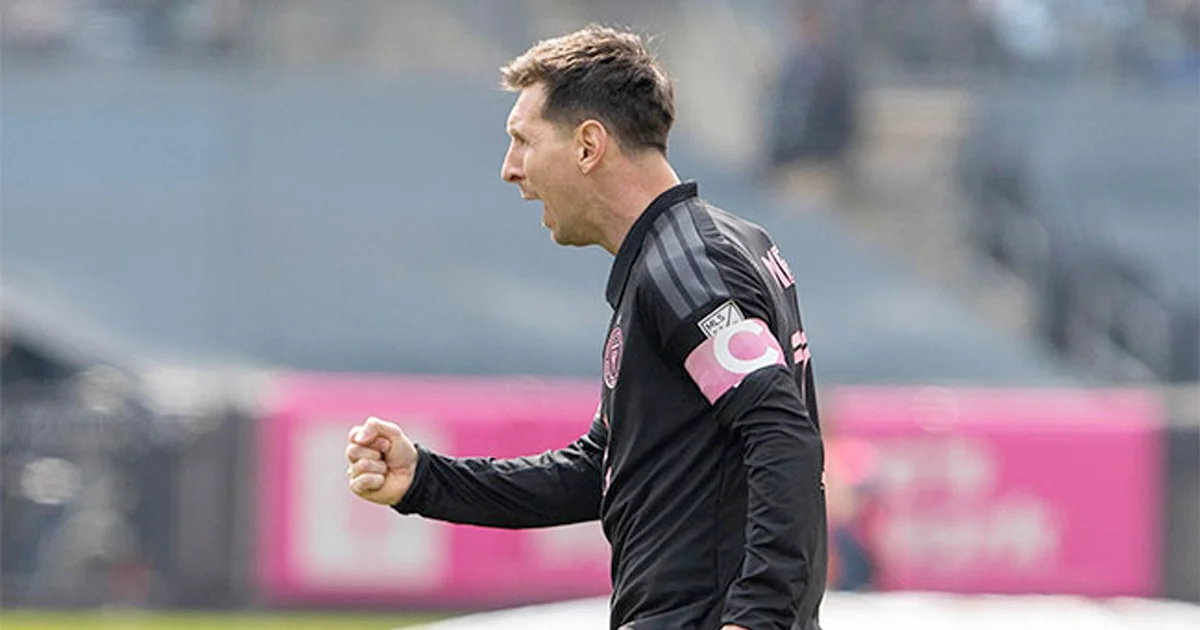 Messi marca su gol 901 en la carrera y lidera la remontada de Inter Miami en la MLS. El argentino define un tiro libre clave para la victoria 3-2.