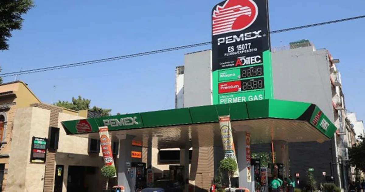 En la conferencia de prensa, Iván Escalante, titular de la Profeco, informó que está en 23.67 pesos promedio el litro de la gasolina regular