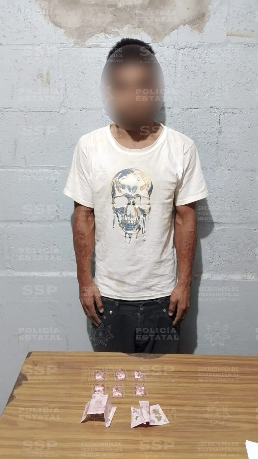 Policía Estatal detiene a tres hombres con cristal en Gómez Palacio