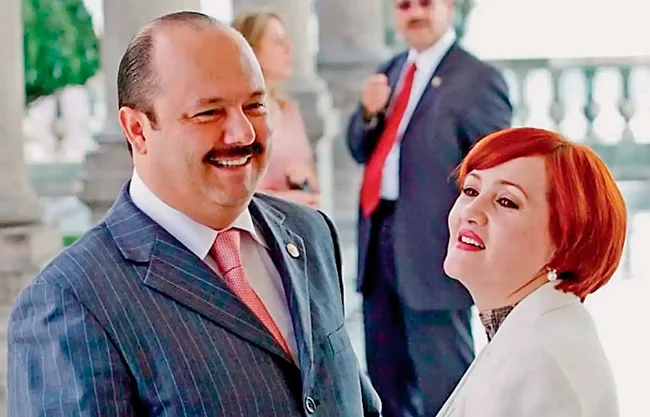 Elementos de la Agencia de Inmigración y Control de Aduanas (ICE, por sus siglas en inglés) detuvieron en Texas a Bertha Olga Gómez Fong, esposa del exgobernador de Chihuahua, César Duarte Jáquez