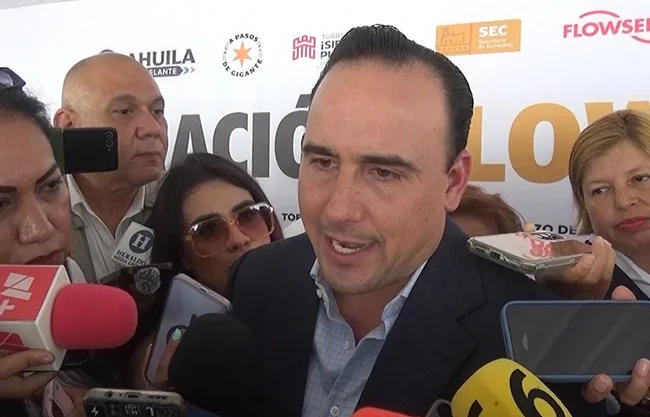 Manifestó que la solución al problema de AHMSA también es una cuestión de voluntad, pues la administración federal que encabezó el ex presidente