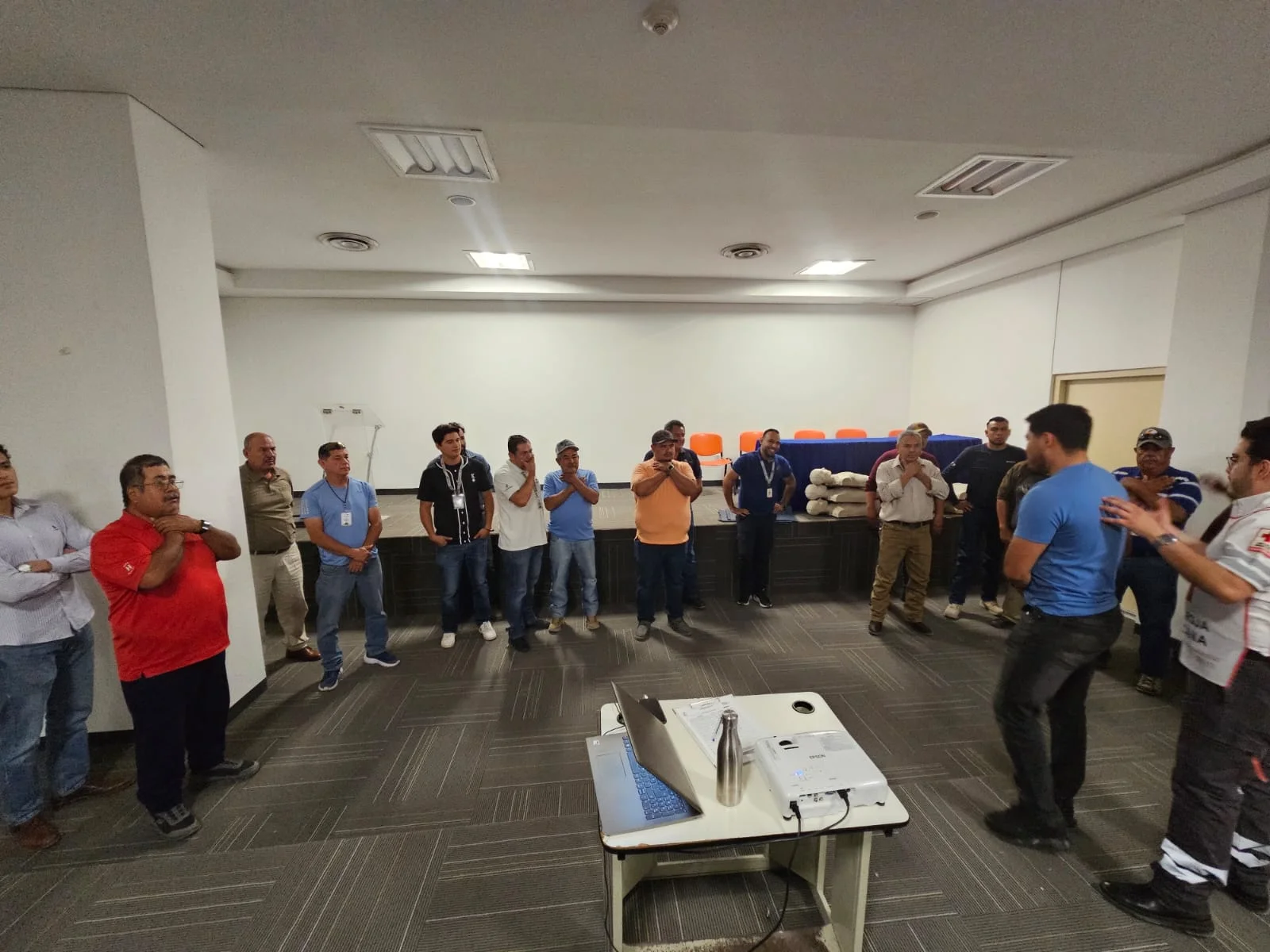 Personal de salud y paramédicos de la región Lagunera se capacitan como Primeros Respondientes para optimizar la atención prehospitalaria en emergencias.
