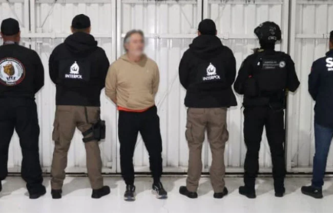 Suma otra acusación el exfuncionario detenido; ya hay 19 órdenes y 10 personas procesadas por el mismo caso.