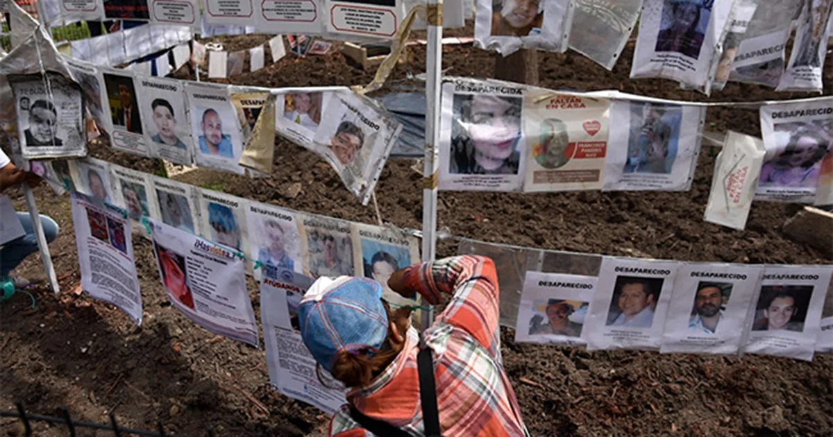 México enfrenta un rezago crítico en identificación humana, con miles de restos acumulados en fosas y servicios forenses que superan capacidad estatal