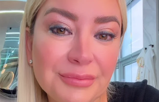 La influencer conocida como Lady Green denunció públicamente haber sido víctima de una presunta red de extorsión operada a través de la cuenta “La Tía Paty”, señalando directamente a César “N”