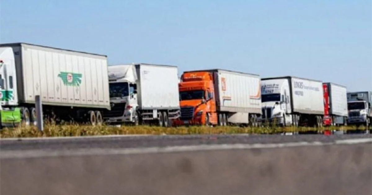 La Mandataria afirmó que son tres o cuatro líderes los que promueven los cierres de carreteras