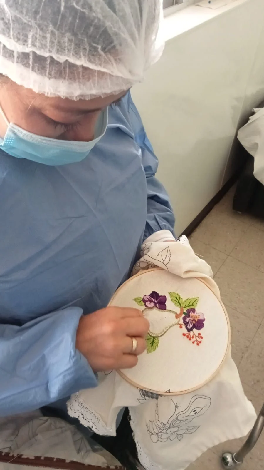 ONG busca donaciones para terapia ocupacional de pacientes trasplantados en hospitales públicos, apoyando su recuperación integral.