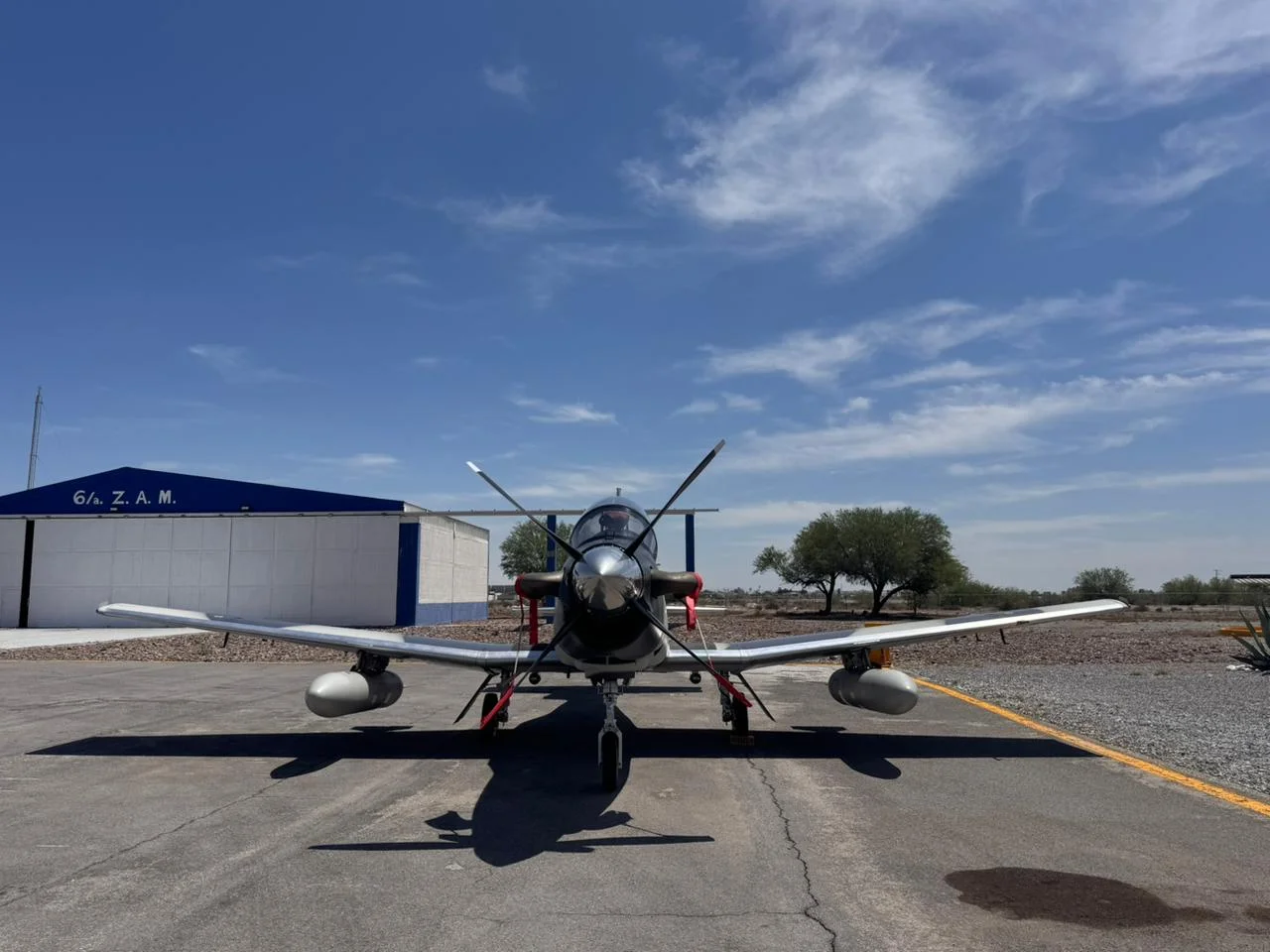 Exhibición militar en Torreón: Fuerza Aérea realizará espectáculo aéreo con aviones T-6C para inaugurar la muestra "La Gran Fuerza de México".