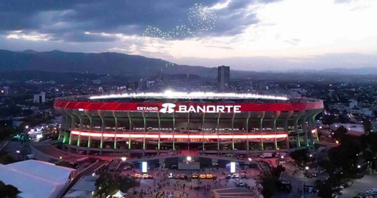Aficionados denuncian que el estacionamiento del Estadio Banorte para el América vs. Cruz Azul cuesta más de $1,100 pesos.