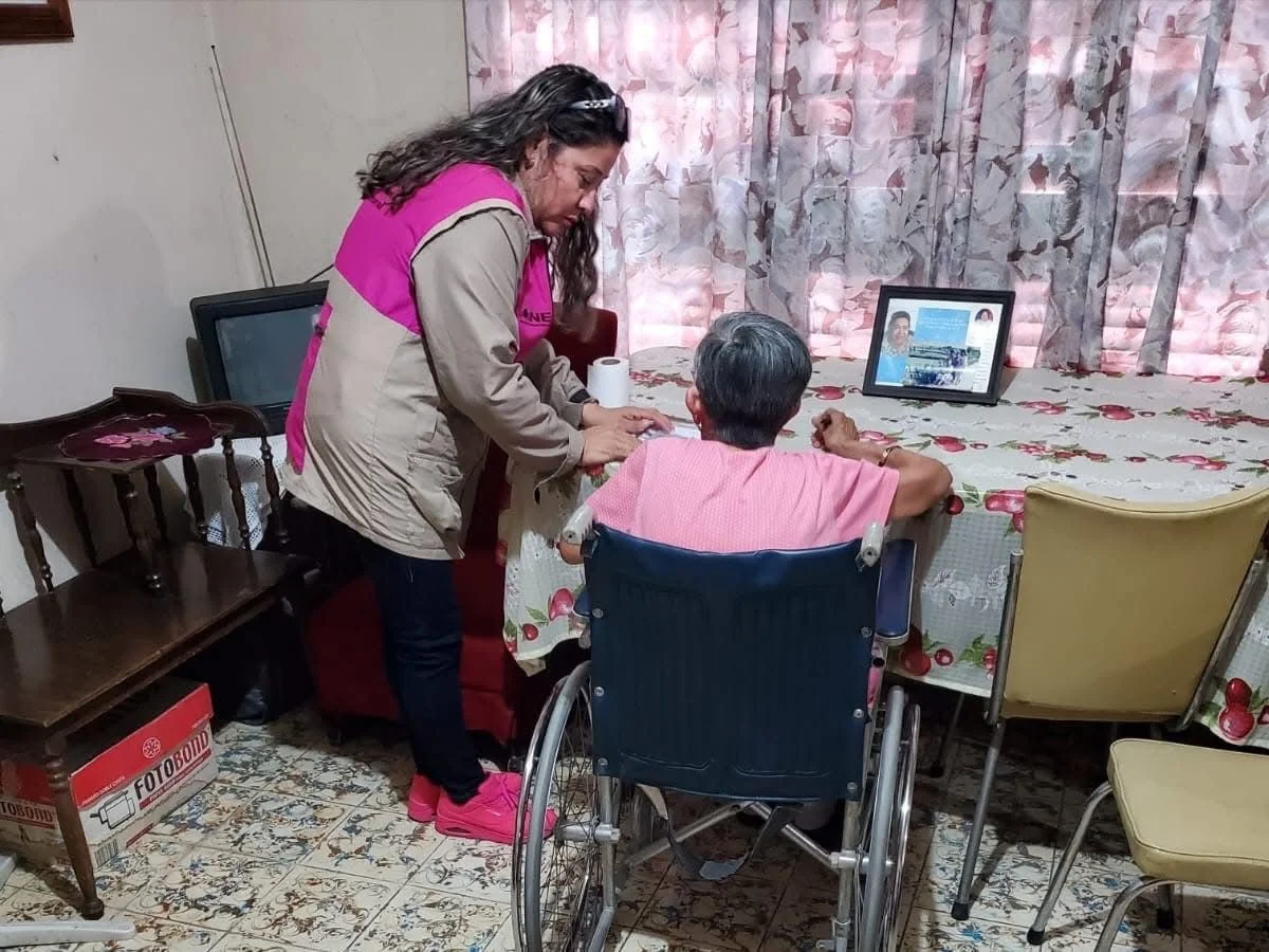 El INE designa custodios para la llave criptográfica del voto anticipado por internet en Coahuila, reforzando la seguridad del proceso electoral.