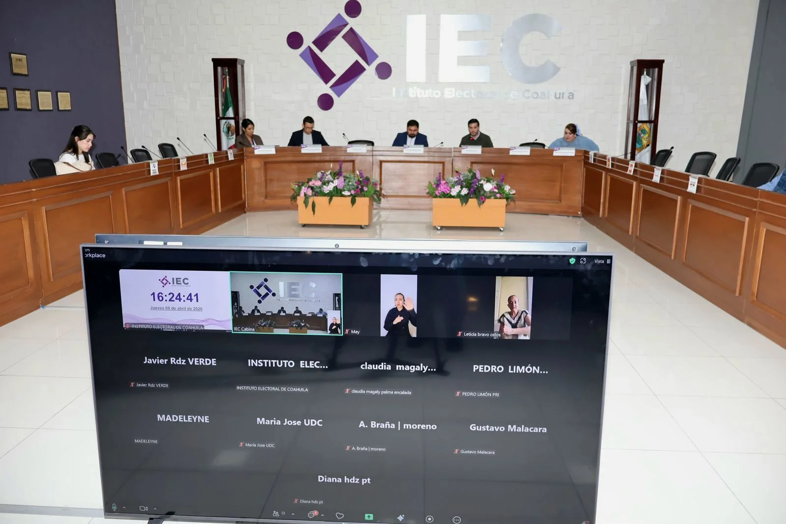 IEC valida apoyos de aspirantes independientes para Coahuila
