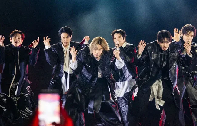 El grupo surcoreano inició en Goyang un tour mundial de 85 conciertos con un show inmersivo y un setlist que mezcla clásicos con su nuevo álbum