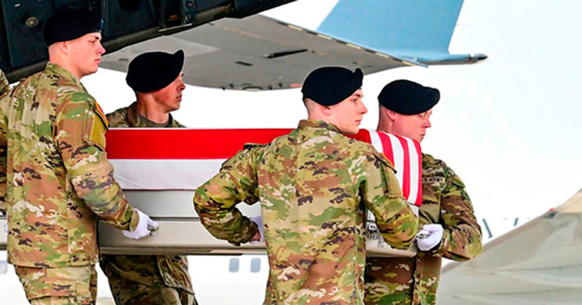 El jefe del Estado Mayor Conjunto de Estados Unidos, el general Dan Caine, reveló que al menos 13 militares estadounidenses han muerto