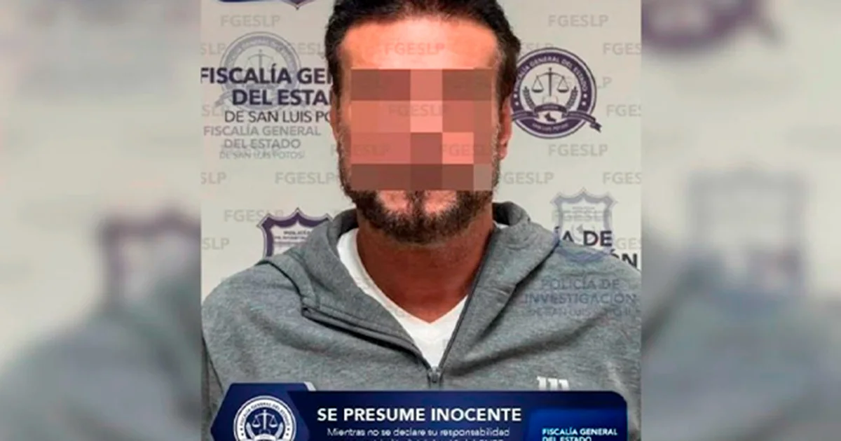 A pesar de su legado como el primer mexicano en ganar en la WWE, su trayectoria se ha visto empañada en años recientes por diversos problemas legales