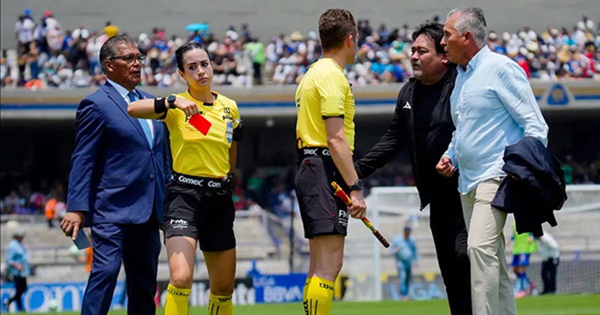 La FMF sancionó a Sergio Bueno, técnico de Mazatlán FC, tras los insultos dirigidos a la árbitra Katia Itzel García