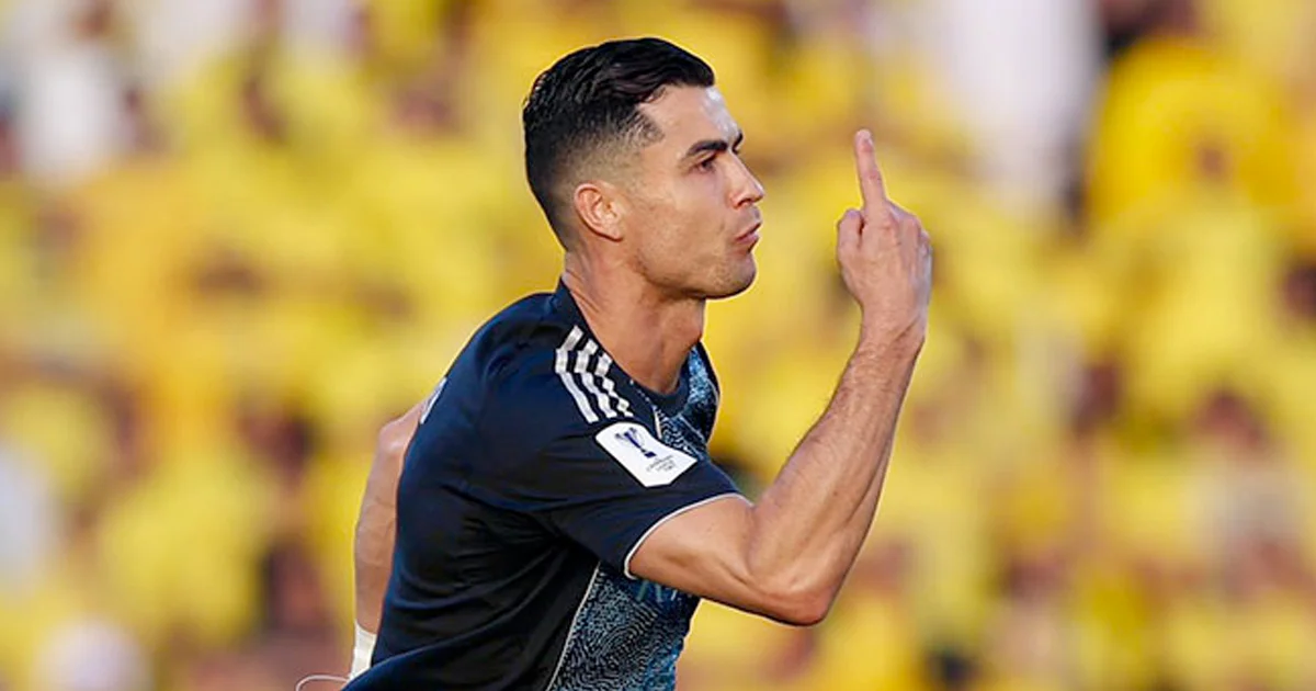 Cristiano Ronaldo marca y lidera la goleada del Al Nassr en la Champions asiática. Su equipo gana 4-0 en cuartos de final.