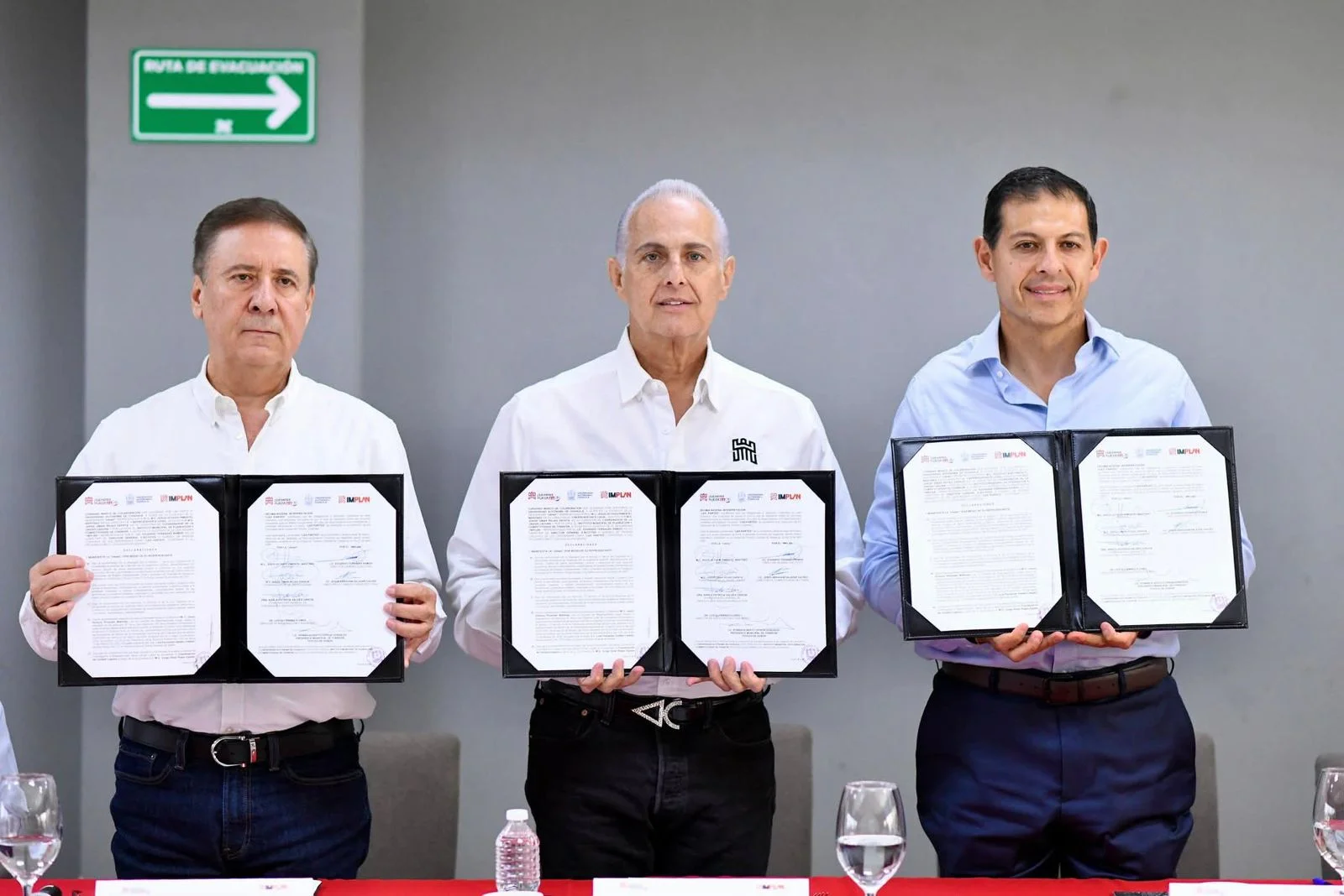 IMPLAN y UAdeC firman convenio para impulsar proyectos de investigación aplicada en planeación urbana y desarrollo territorial de Torreón.