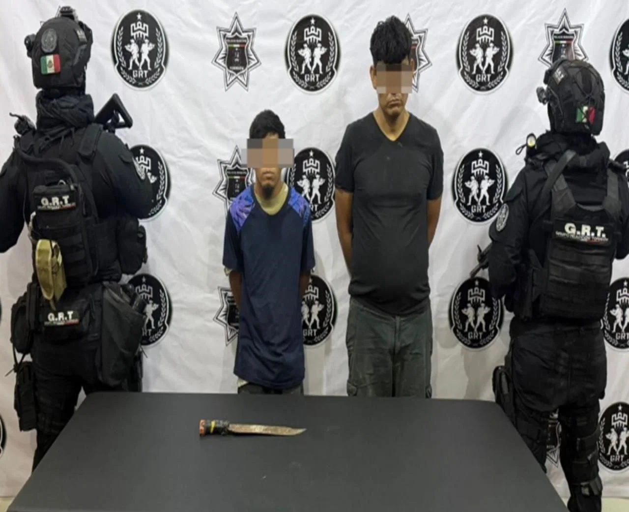 Dos detenidos por amenazar a policías con machete en Ejido Zaragoza; estaban intoxicados en la vía pública.