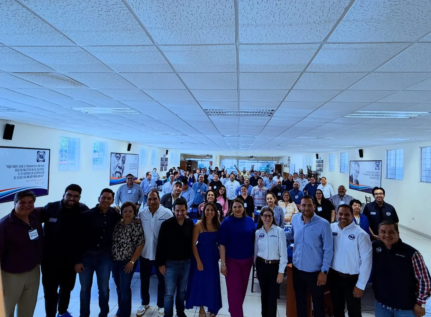 El Partido Acción Nacional (PAN) en Coahuila dio a conocer la lista de sus candidatas y candidatos a diputaciones locales, destacando la inclusión de perfiles ciudadanos, jóvenes y militantes con trayectoria política, con el objetivo de fortalecer su presencia en el Congreso del Estado.