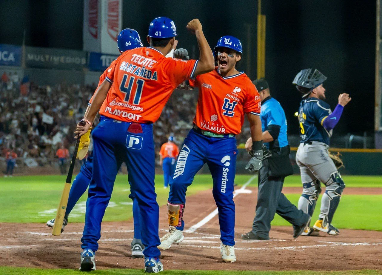 Algodoneros vence a Rieleros y asegura la serie