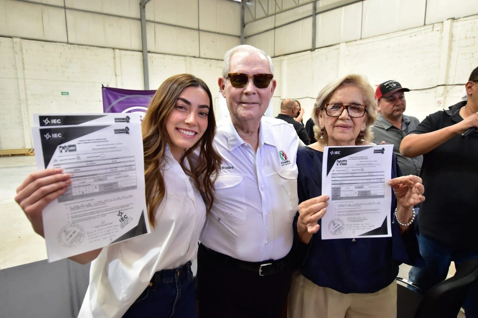 Ximena Villarreal se registra como candidata a diputada local por el Distrito 8 en Coahuila