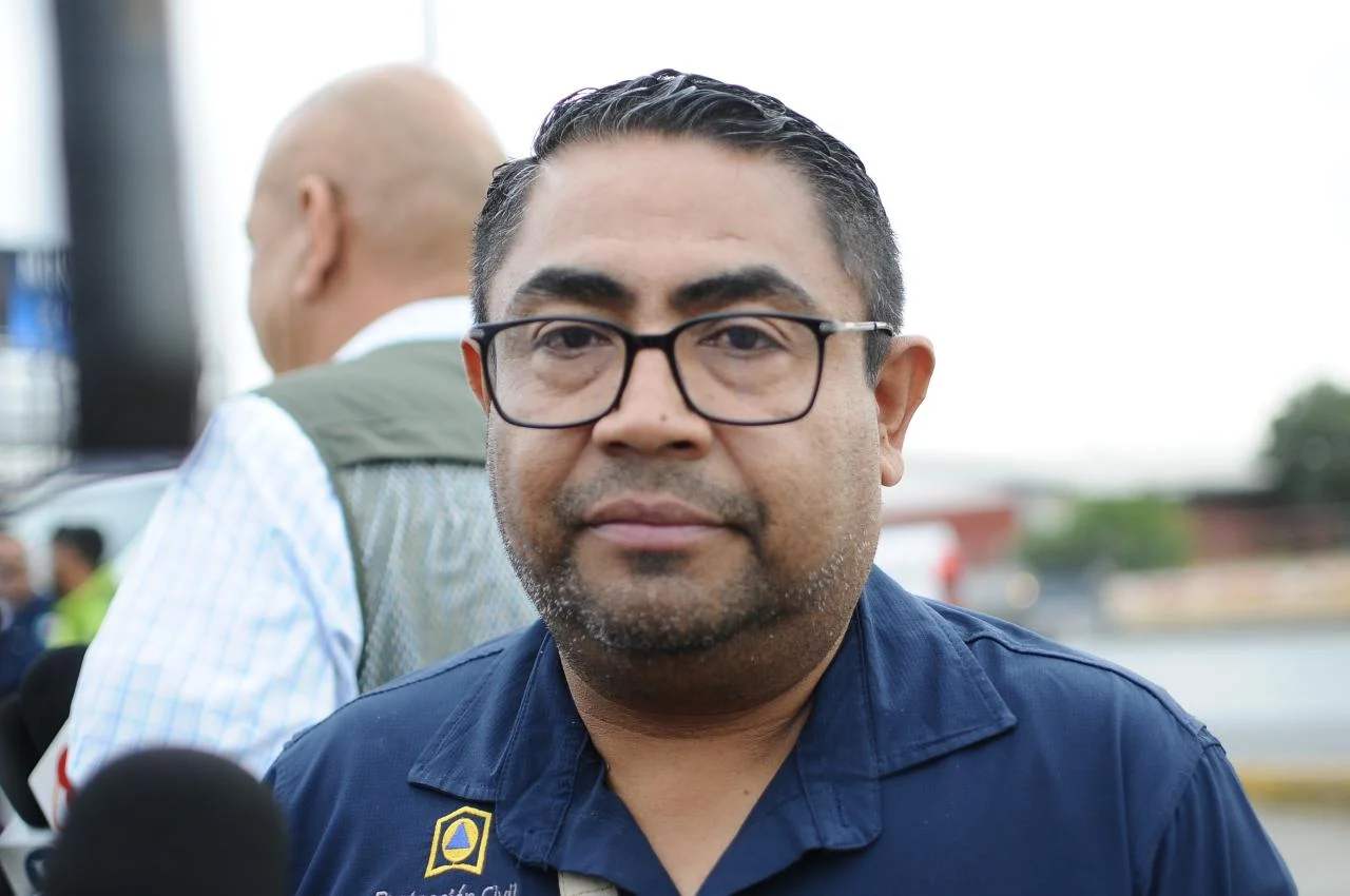 Protección Civil alerta por calor extremo en Torreón; recomienda evitar el sol de 11 a 17 horas y mantenerse hidratado.
