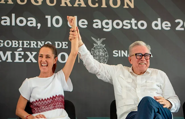 La revelación de cargos por narcotráfico en Estados Unidos en contra del Gobernador de Sinaloa, Rubén Rocha Moya, coloca a la Presidenta de México, Claudia Sheinbaum, ante el dilema sobre cooperar o no en la lucha anti-cárteles del Presidente de Estados Unidos