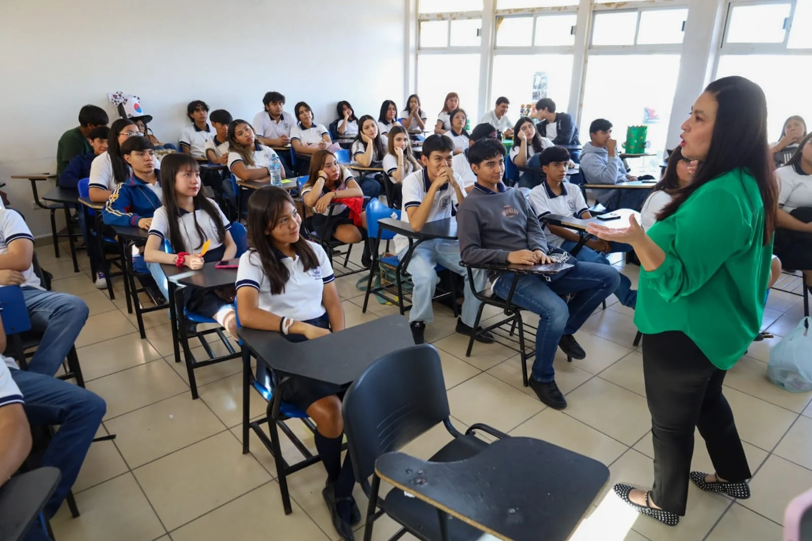 Estudiantes y expertos compartieron en la Tercera Semana Académica del Instituto Manuel Muñoz Olivares, con conferencias, talleres y actividades deportivas.