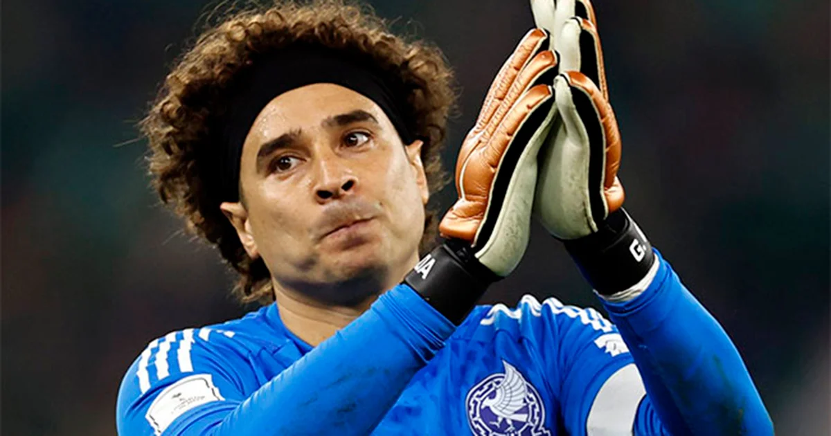 Ochoa tiene 40 años y cumplirá su sexto Mundial, para convertirse en el futbolista mexicano con más participaciones en una Copa del Mundo.
