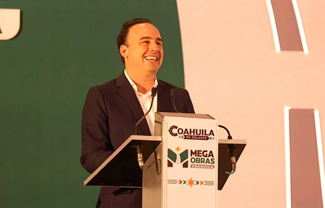 El gobernador de Coahuila, Manolo Jiménez Salinas, encabezó la presentación del proyecto “Mega Obras Coahuila 2026”, considerado el plan de infraestructura carretera más ambicioso en la historia del estado