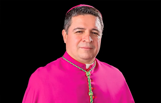 De migrante indocumentado a obispo, Evelio Menjívar asume la diócesis de Wheeling-Charleston