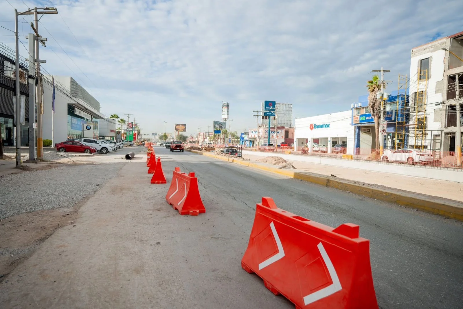 Cierre vial en Torreón por incidencia en obras del Sistema Vial Abastos-Independencia; ajustes temporales y atención de SIMAS.