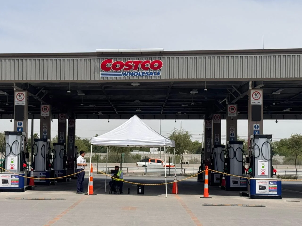 Atribuyen a trámite federal suspensión de venta de gasolina en Costco Torreón
