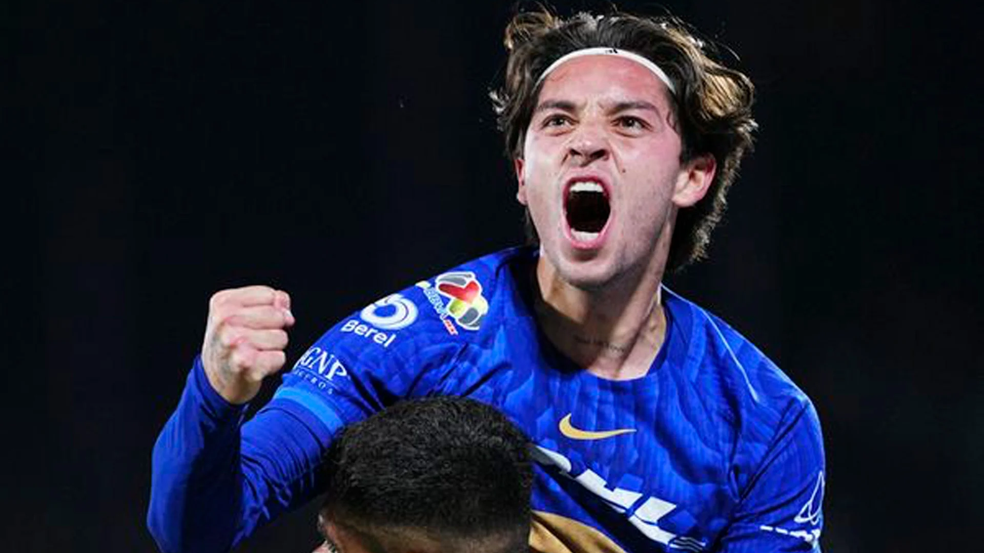 El mediocampista mexicano estaría a un paso de regresar a la Comarca Lagunera tras un breve paso de apenas seis meses con Pumas