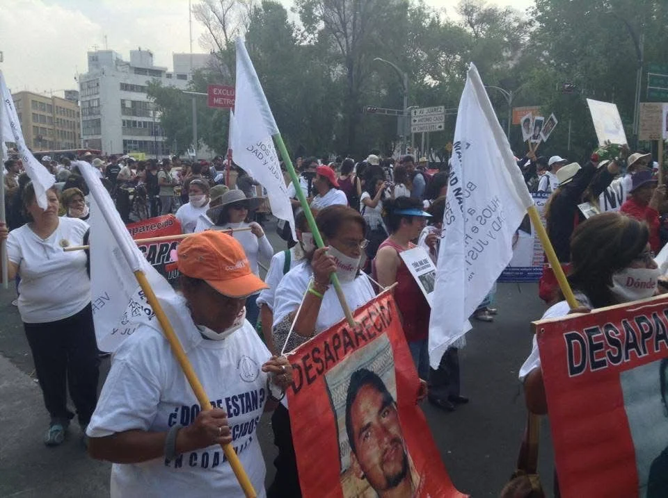 Madres buscadoras marchan el 10 de mayo por justicia ante 130 mil desaparecidos en México. #MarchaDignidadNacional