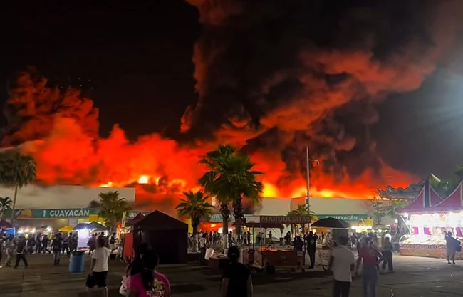 Un incendio en la Nave 1 del Parque Tabasco, ubicada en Villahermosa, dejó cinco personas muertas, en el marco de la feria del estado