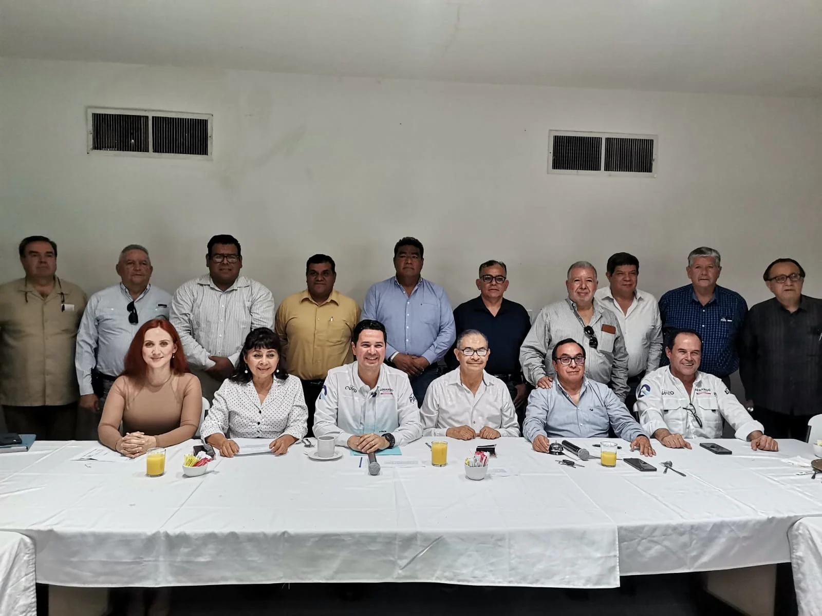 Gerardo Aguado propone a empresarios de Torreón agenda legislativa en seguridad e inversión.