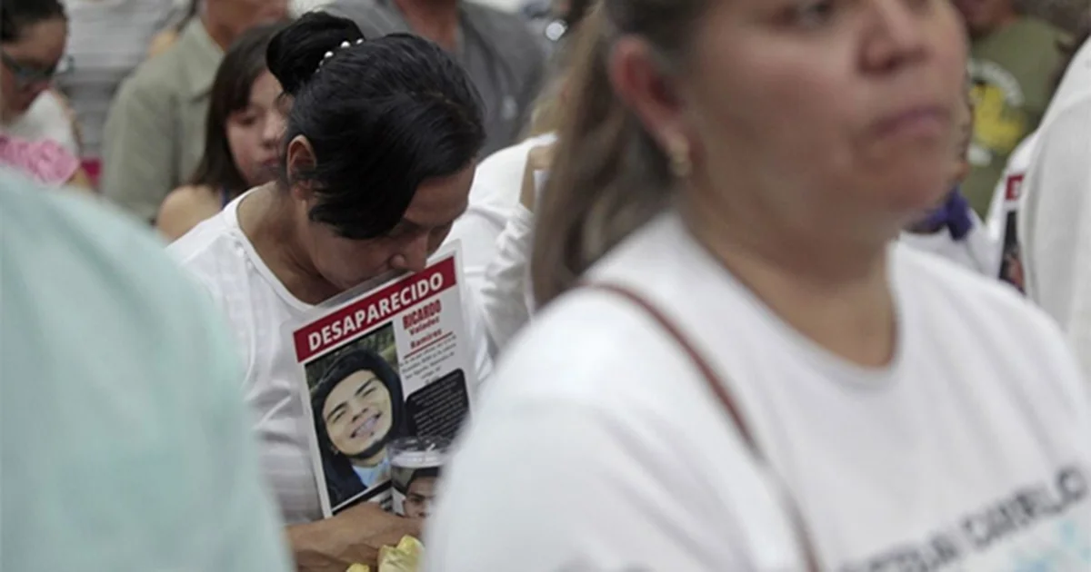 Entre las medidas para abatir la crisis, se incluyen ‘apoyo técnico y financiero para la búsqueda, la identificación forense y la investigación’