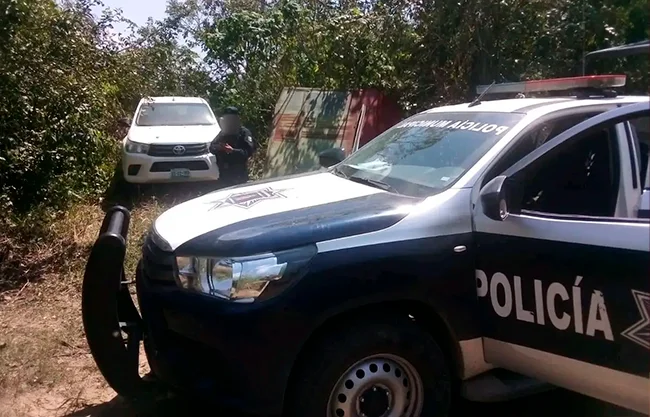 Testigos detallaron que el docente fue sorprendido por el menor, quien tras asestarle una puñalada en la espalda, abandonó el salón