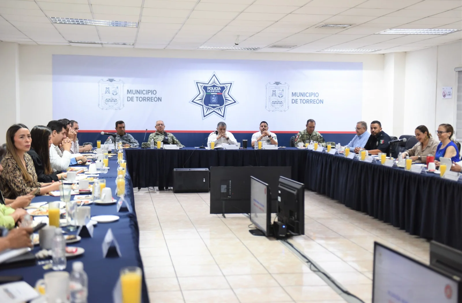 Saldo blanco en Torreón tras festejos del Día de las Madres con 100 mil asistentes; operativos coordinados garantizaron seguridad.